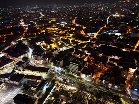 Limassol bei Nacht
